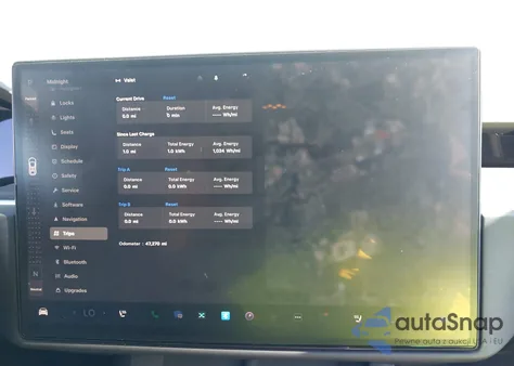 2024 Tesla Model X Long Range z USA, uszkodzony, nr VIN 7SAXCDE58RF436419